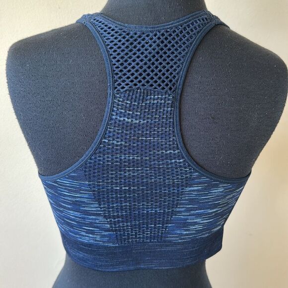 Target marled navy seamless net upper racerback unpadded sports bra. Medium. - Picture 4 of 5